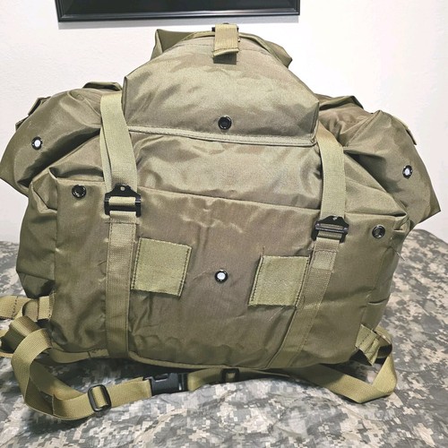 NEW LC2 Alice Rucksack With Shoulder Straps Kidney Pad Korean Made No Frame - Picture 13 of 24