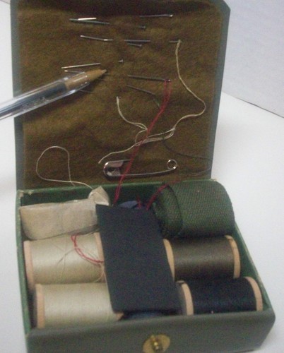 US Army Nähset aus den 60er Jahren - im Originalzustand - Bild 2 von 4