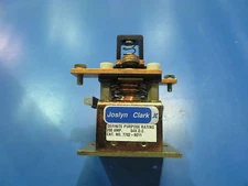 JOSLYN CLARK 7702-9011 200 AMP 54 V.D.C. CONTACTOR