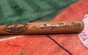 Circa-1930s-Babe-Ruth-Louisville-Slugger-Mini-Baseball-Bat-16-039-039