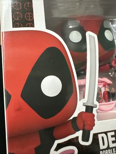Funko Pop Marvel Deadpool 30 Aniversario Deadpool en Pastel de Cumpleaños Figura #776 - Imagen 17 de 17