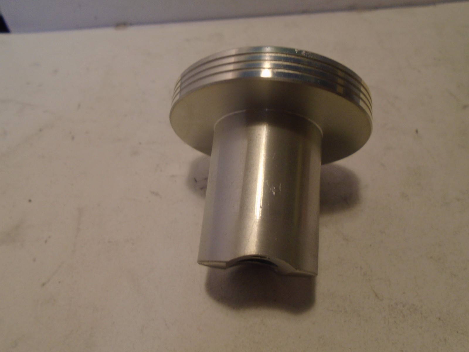 NOS HONDA GL1000 GOLDWING CARBURETTOR VACUUM PISTON SET 16022371004