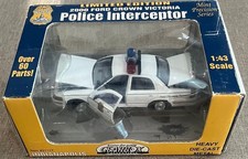 GEARBOX 2000 FORD CROWN VICTORIA POLICE INTERCEPTOR INDIANAPOLIS  1/43 WHITE