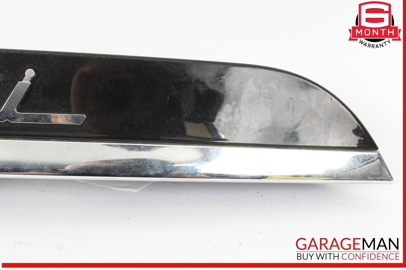 14-17 Maserati Ghibli Rear Trunk Lid Parking Camera Molding Trim Panel Assembly