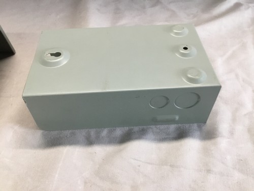 Zoeller 1010-2336 1/2 HP submersibles well pump Control Box - Picture 10 of 11