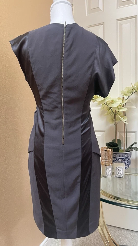Vestido de seda Helmut Lang tamanho O $895 - Imagem 4 de 4