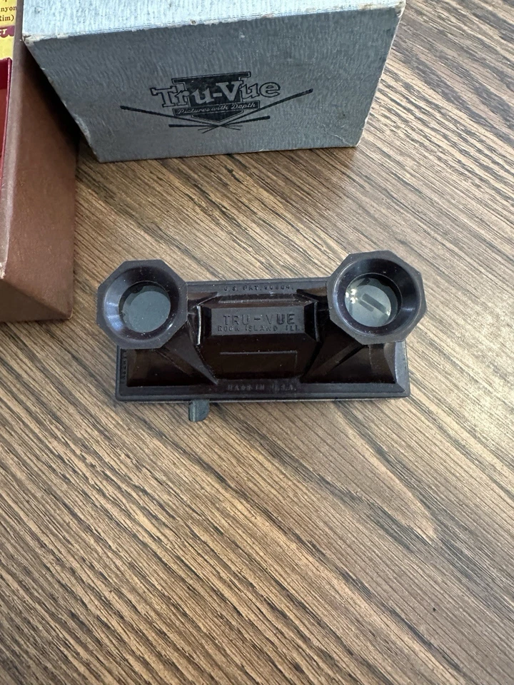 Tru-Vue Two Viewers with 60 Film Slides 1 Inlaid Wood Box and Original Box - Image 4 of 4