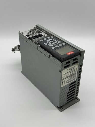 Danfoss VLT FC-302P1K5T5E20H1BGXXXXSXXXXAXBXCXXXXDX - Bild 4 von 7