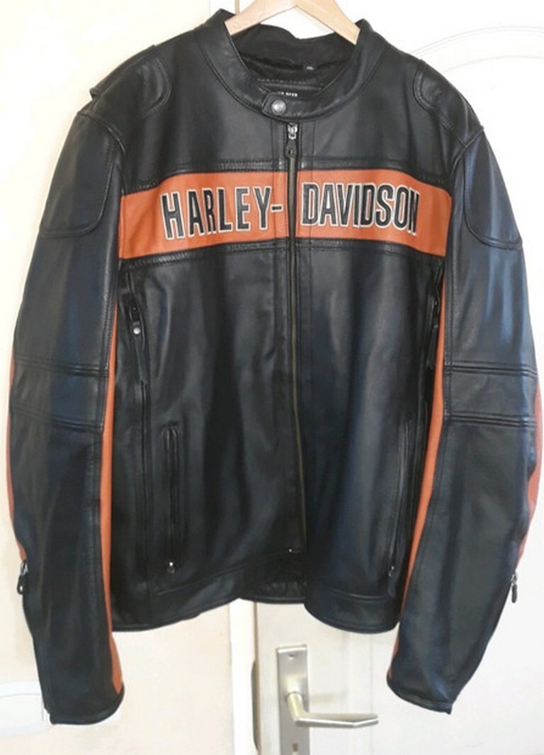 Harley Davidson XL Classic Cruiser Colorblocked Leather