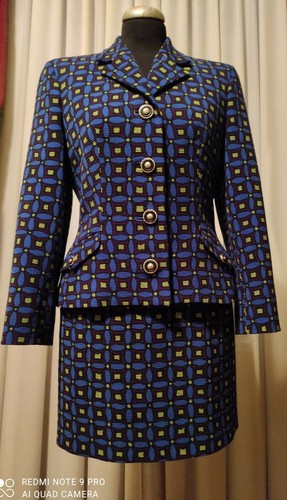tailleur Versace vintage, fantasia sui toni del blu elettrico, 4 bottoni. |  eBay