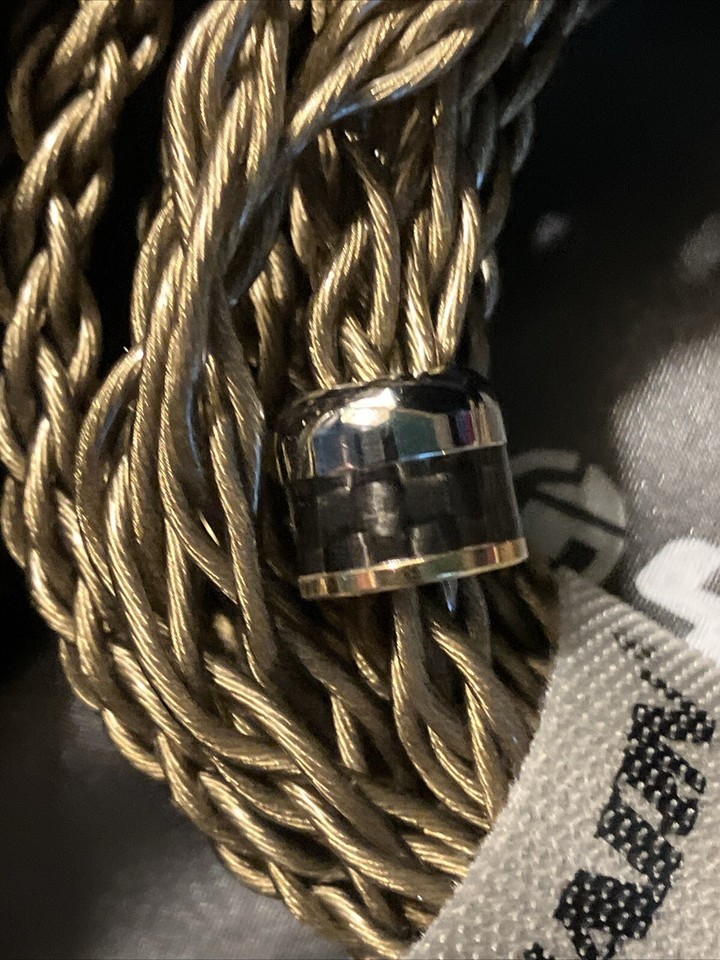 SYRNARN Cable / Headphone Wires 4 Pin XLR 24k Gold Core /Titanium Ends