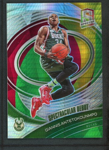 2020-21 GIANNIS ANTETOKOUNMPO 54/75 PANINI SPECTRA HYPER SPECTRACULAR DEBUT