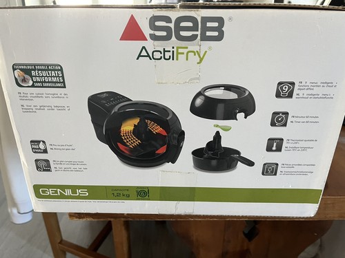 Friteuse à Air SEB Actifry Genius XL - 1,2 Kg - 9 Programmes, écran LCD - Blanc