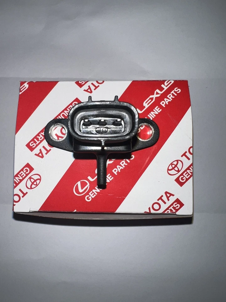 Genuine Toyota Vacuum Sensor Assembly 89421-20190 NEW HIGHLANDER RAV4 CAMRY - Image 2 of 4