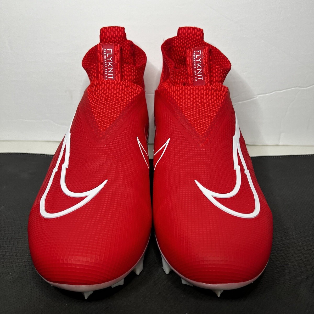 NIKE ALPHA MENACE ELITE 3 FLYKNIT FOOTBALL RED MEN\'S SIZE 10 NEW Amazon.com | Nike Men main image 4