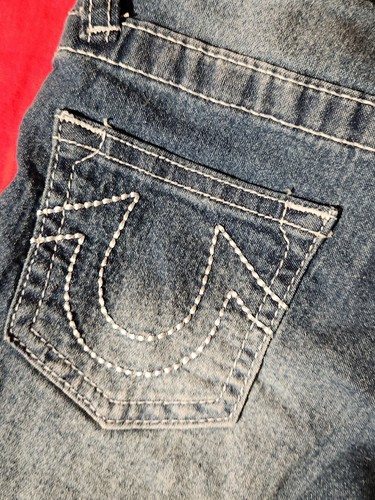 True Religion Girls Distressed Tint Wash Blue Jean Shorts Size 4 RN143608 - Picture 10 of 11