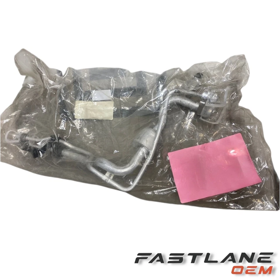 Manguera de succión Ford Fusion/Lincoln MKZ 2010-2012 nueva OEM AE5Z-19835-A Foto 2 de 4