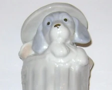 GEORGE GOOD PORCELAIN PUPPY in TRASHCAN, Made in Taiwan, CUTE!  Free Shipping!