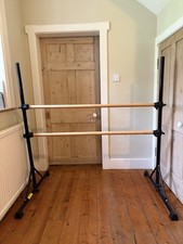 Portable 150cms (5ft) Twin Ballet Barre. Perfect for all sizes. Mint condition.
