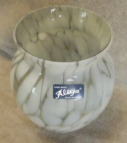 Alicja Art Glass Vase 6 inch Tall x 5 in Hand Blown in Poland Gray White Round - Picture 5 of 6