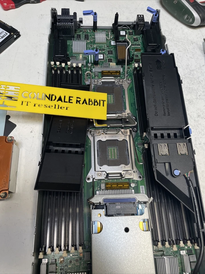 IBM FLEX SYSTEM X240 COMPUTER NODE CHASSIS CTO 8737-AC1 LGA2011-2 V2 CADDY - Image 2 of 4