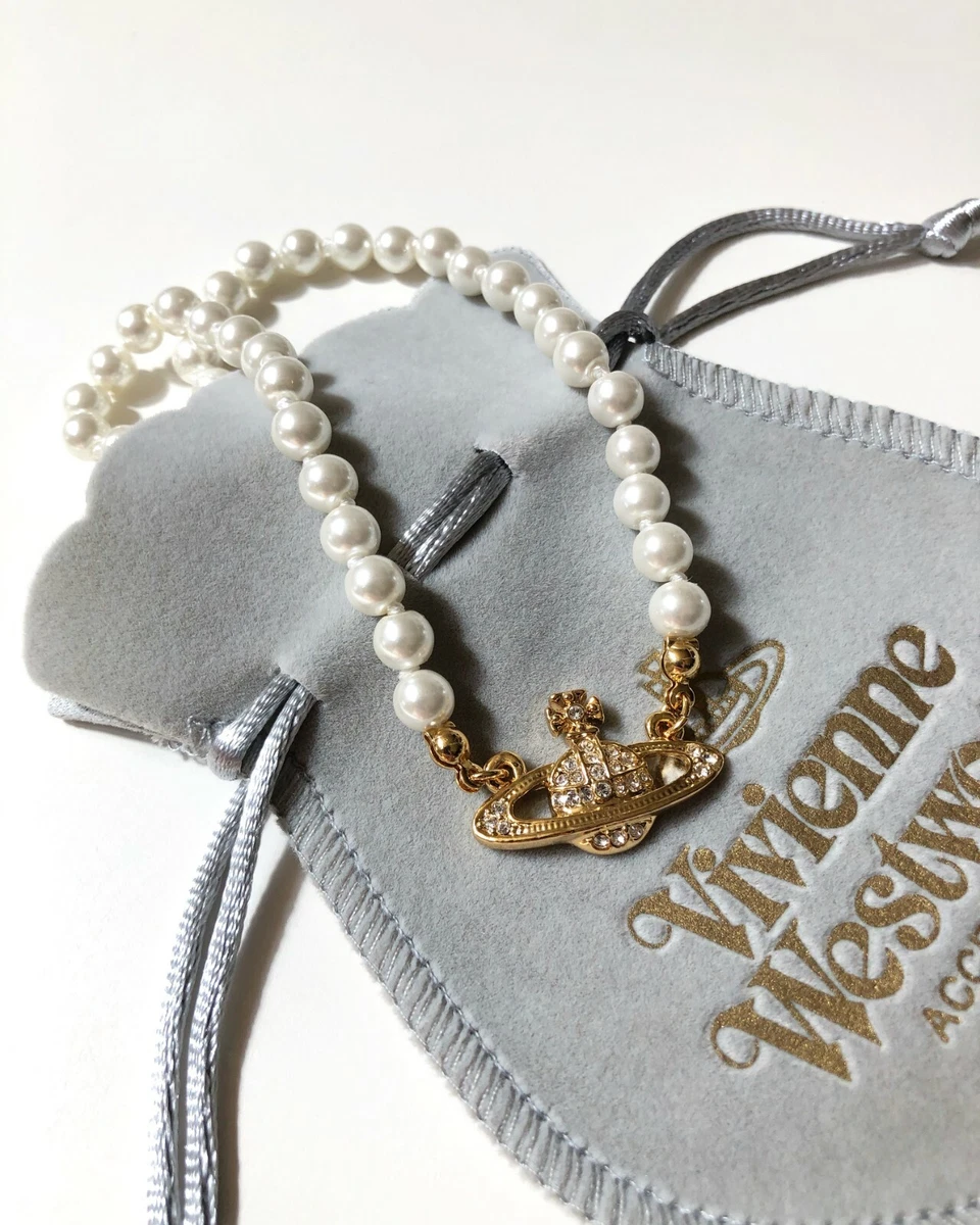 Vivienne westwood 2024 pearl saturn necklace