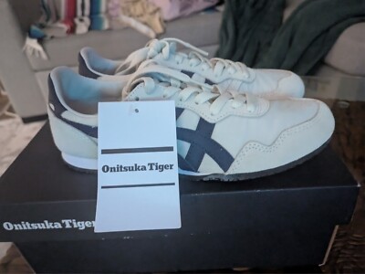 Onitsuka Tiger Serrano Slip-On Shoes 5.5 Women Color: Birch/Peacoat 