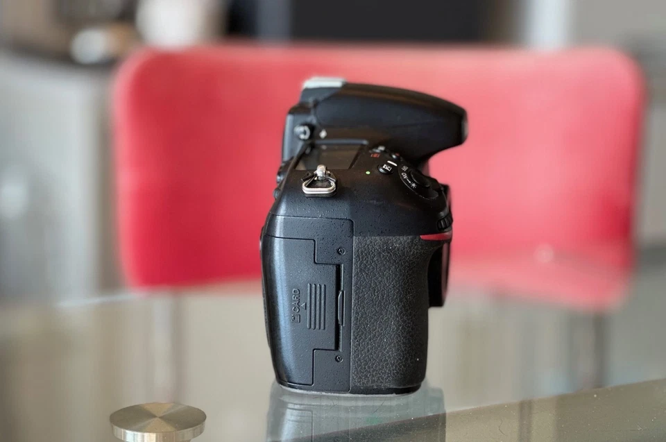 Nikon D800 Gehäuse (59.516 Auslösungen) vom händler Private-Fotografie.nl - Bild 2 von 4
