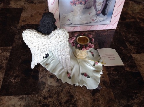 Simson Giftware: Black Angel Candle Holder with Flower Basket - Picture 5 of 7