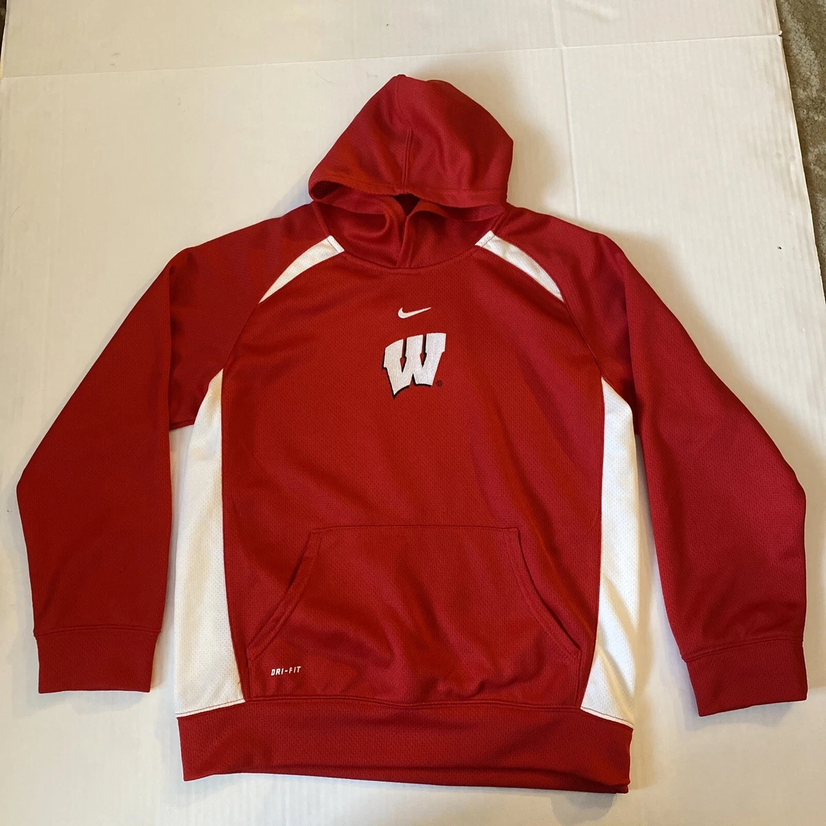 Dri fit deals sweatshirt