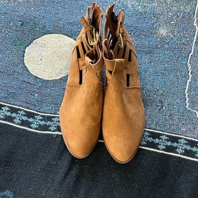 American Eagle Tan Ankle Booties Suede SZ 8 Heels Pumps Minimalist Casual Y2K