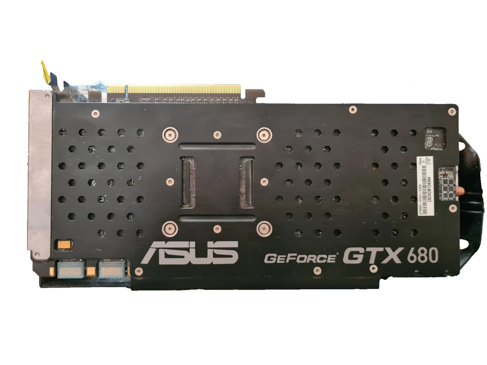 ASUS GEFORCE GTX 680 DIRECTCU II  2GB GDDR5 PCI-E 3.0 x16 DVI-HDMI-DP - Immagine 2 di 4
