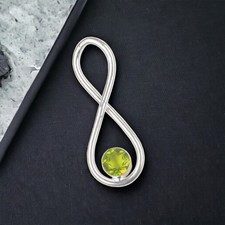 Friendship Day Deal Natural Peridot 925 Silver Sister Infinity Pendant Jewelry
