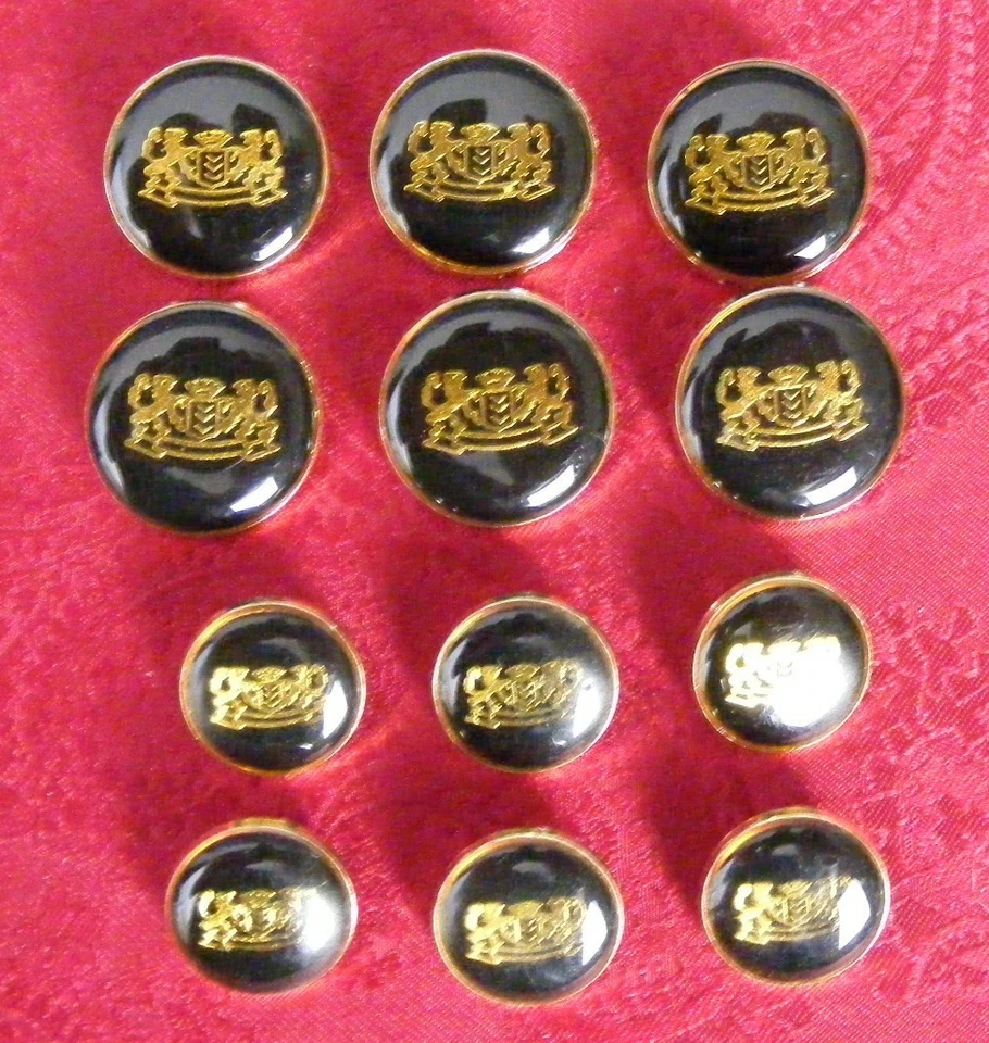 VINTAGE BESPOKE BLACK ENAMEL GOLD CROWN & LIONS REPLACEMENT DB BLAZER BUTTON SET - Image 3 of 4