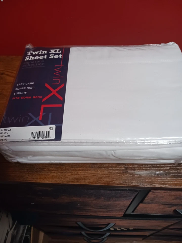 Signature Collection Brushed Microfiber 3 Piece Sheet Set Twin Size Luxury Soft - Image 3 of 4