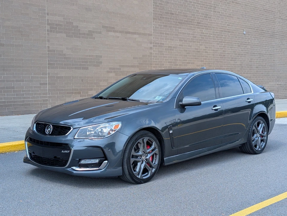Chevrolet SS 2017 Chevy SS LS3 V8 - ¡Enviamos a todo el país! ASIENTOS RECARO! Foto 2 de 4