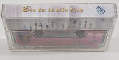 Ben Em La Bien Rong~Loan Chau, Sy Dan & VA Vietnamese Music Cassettes Tape 1997 - Picture 3 of 4