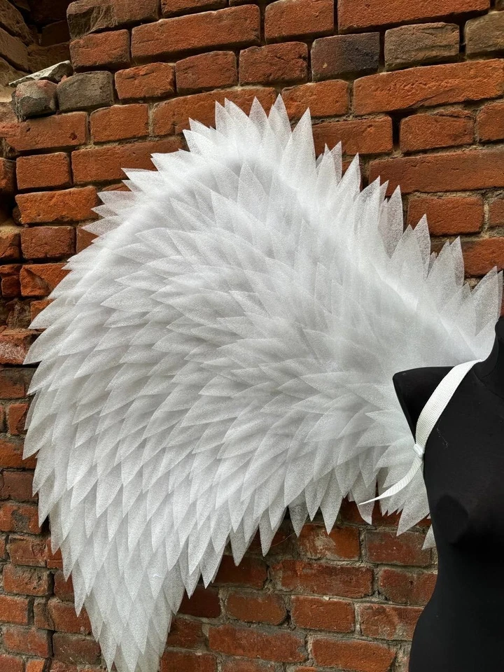 Fantasia de Halloween asas de anjo preto e branco diabo Lúcifer Luzefer feita à mão - Imagem 3 de 4