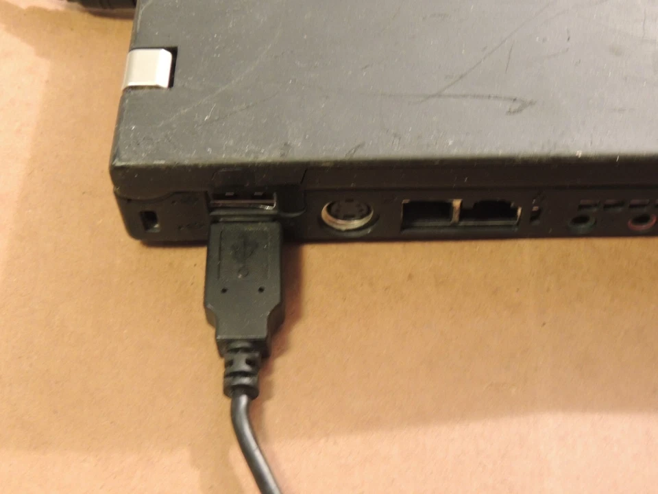 NT Password & Registry Editor (Blank Windows Passwords ) Bootable CF Card or USB - Image 3 of 4