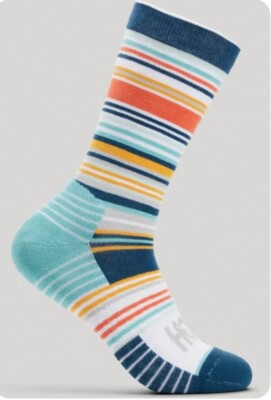 Hoka Crew/Running Socks/shoes Size Small