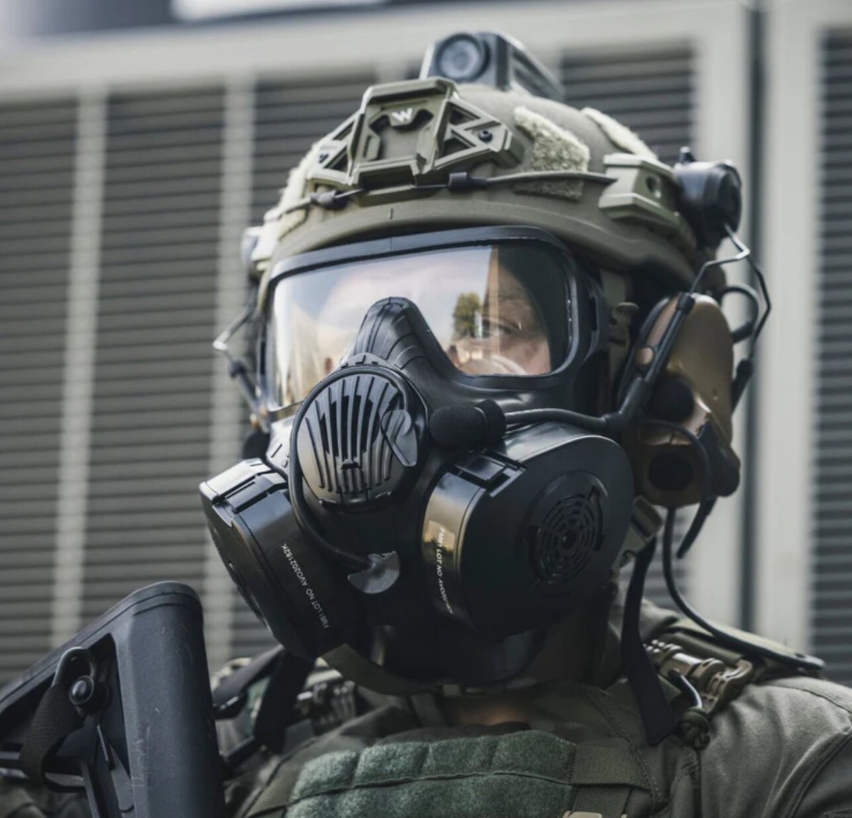 Avon FM50™ Respirator Mask, US Military Gas Mask , M61, Medium | eBay