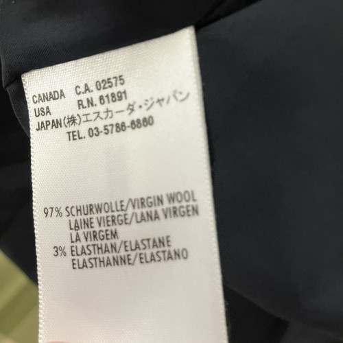 Escada Gr. 46 dunkelblau Rock & Sakko Anzug, ausgefallene Cut Outs, klassisch orig 3690 $. - Bild 10 von 14