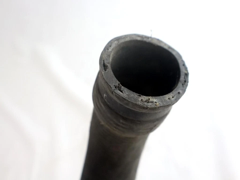 82440385 MANICOTTO TUBO ACQUA LIQUIDO RAFFREDDAMENTO LANCIA DELTA 2.0 8V HF INTE Foto 4 de 4