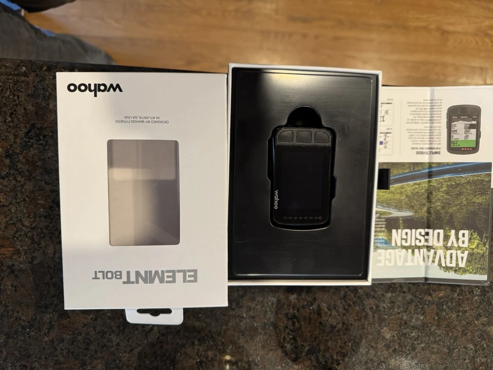 Computadora de ciclismo/bicicleta GPS Wahoo Element Bolt v2 Foto 2 de 4