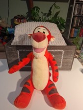 Disney Plüsch Stofftier Kuscheltier Winnie Puuh Pooh Tigger mit SOUND wie Neu