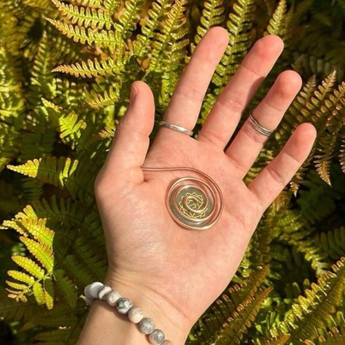 Adjustable Spiral Palm Ring for Meditation & Energy Healing - Picture 12 of 12