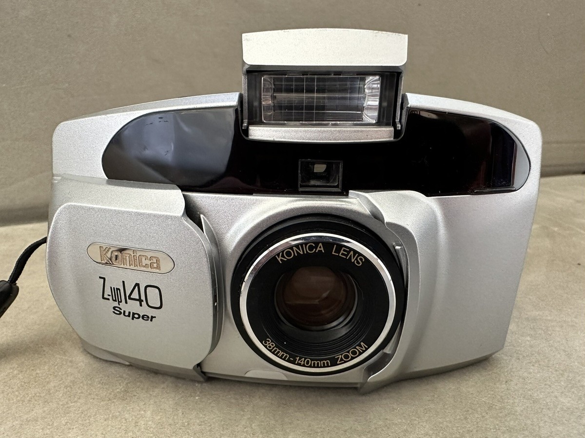 CLASSIC KONICA Z-UP 140 SUPER POINT SHOOT 35MM CAMERA
