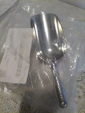 Winco Ice Scoop. 5 Oz. New