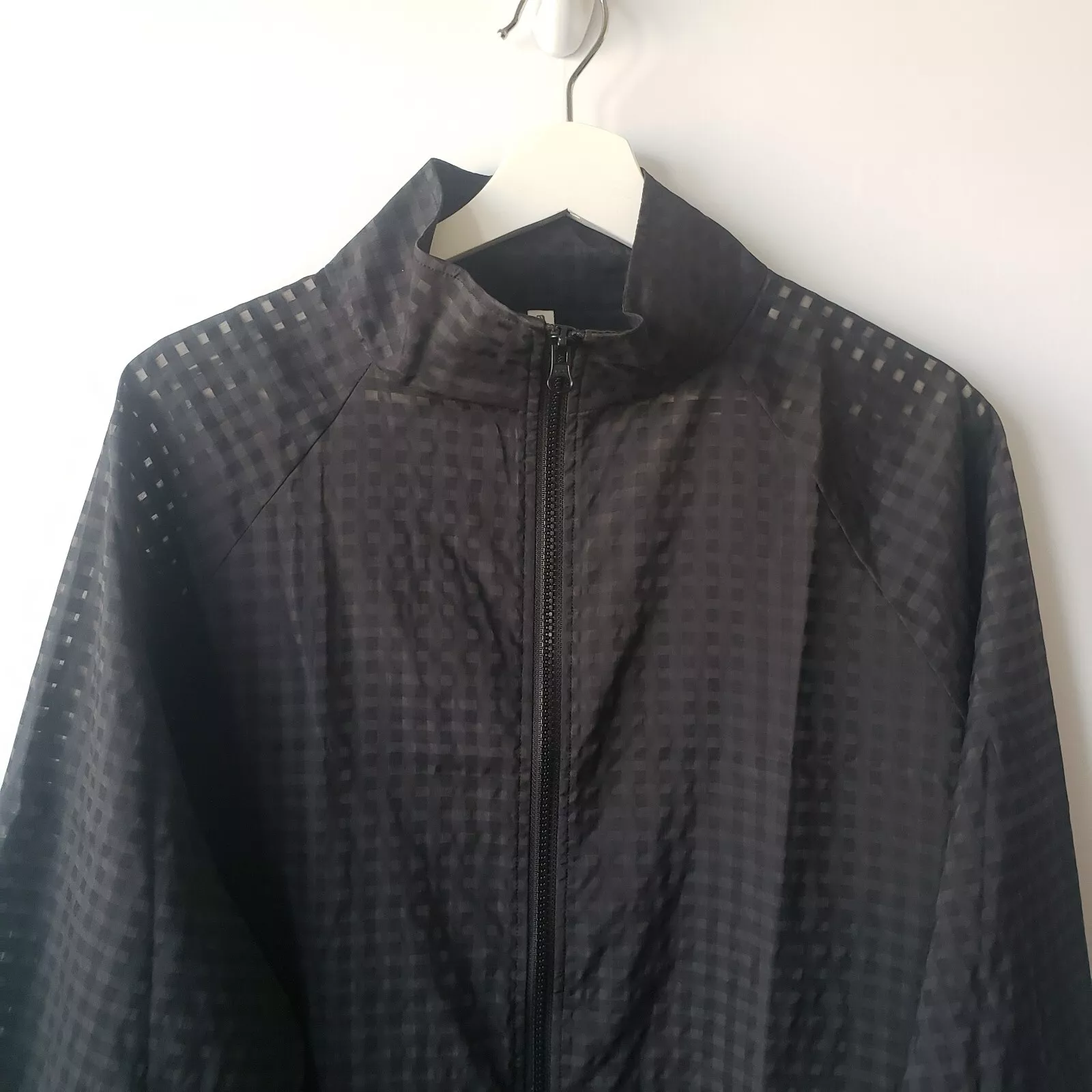 fabletics cleo lightweight jacket