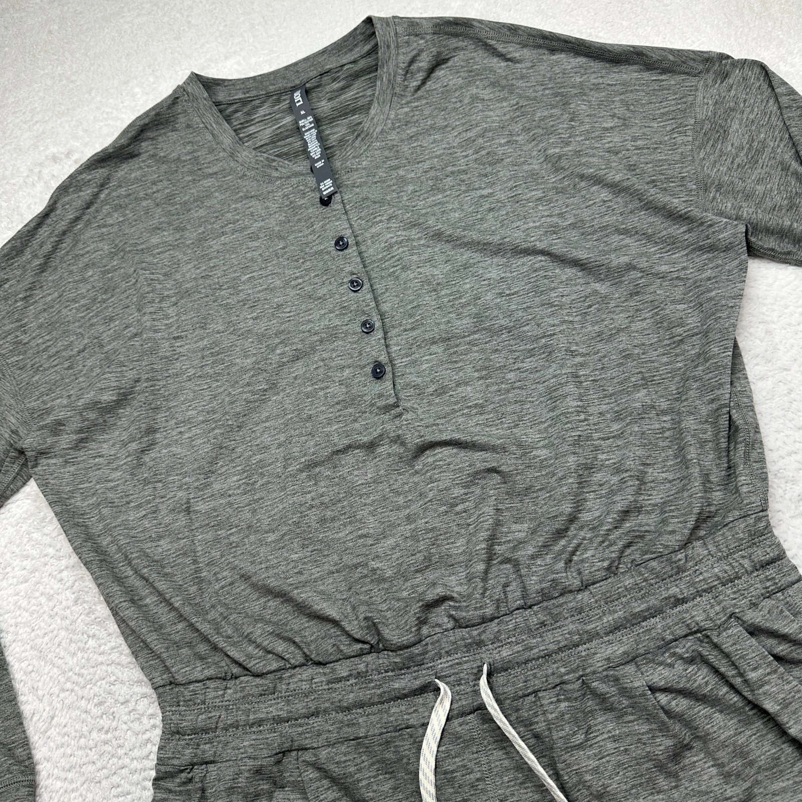 vuori lux henley long sleeve one piece las vegas jacket